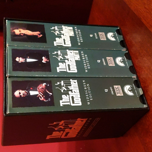 VHS The Godfather Collection Widescreen Edition - Picture 2 of 8